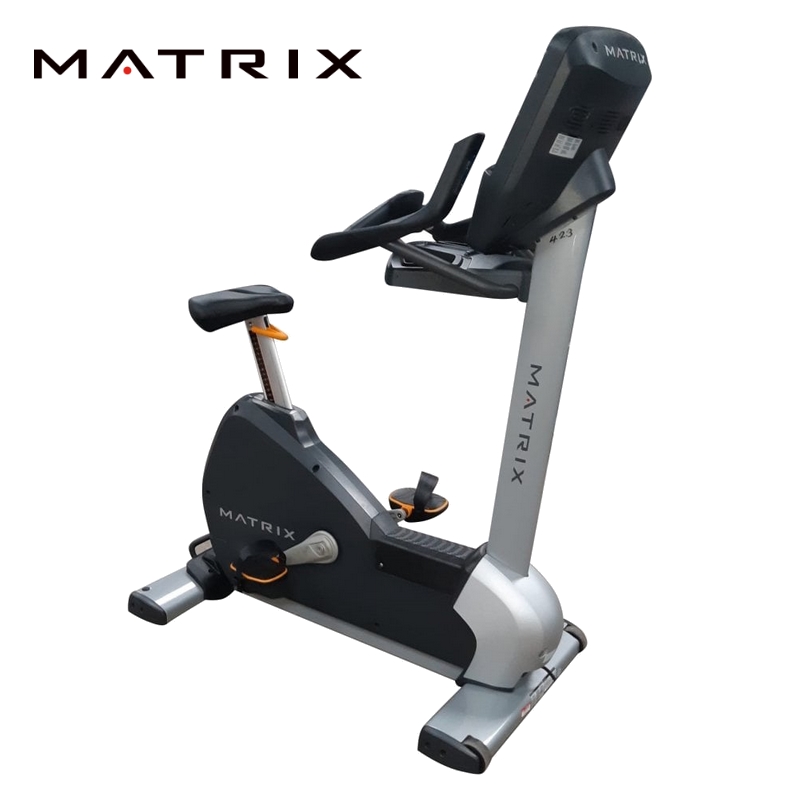 Matrix U7xi Upright Bike